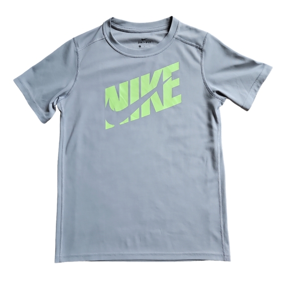 3/$21 Nike • Dri Fit T-Shirt - Picture 1 of 3